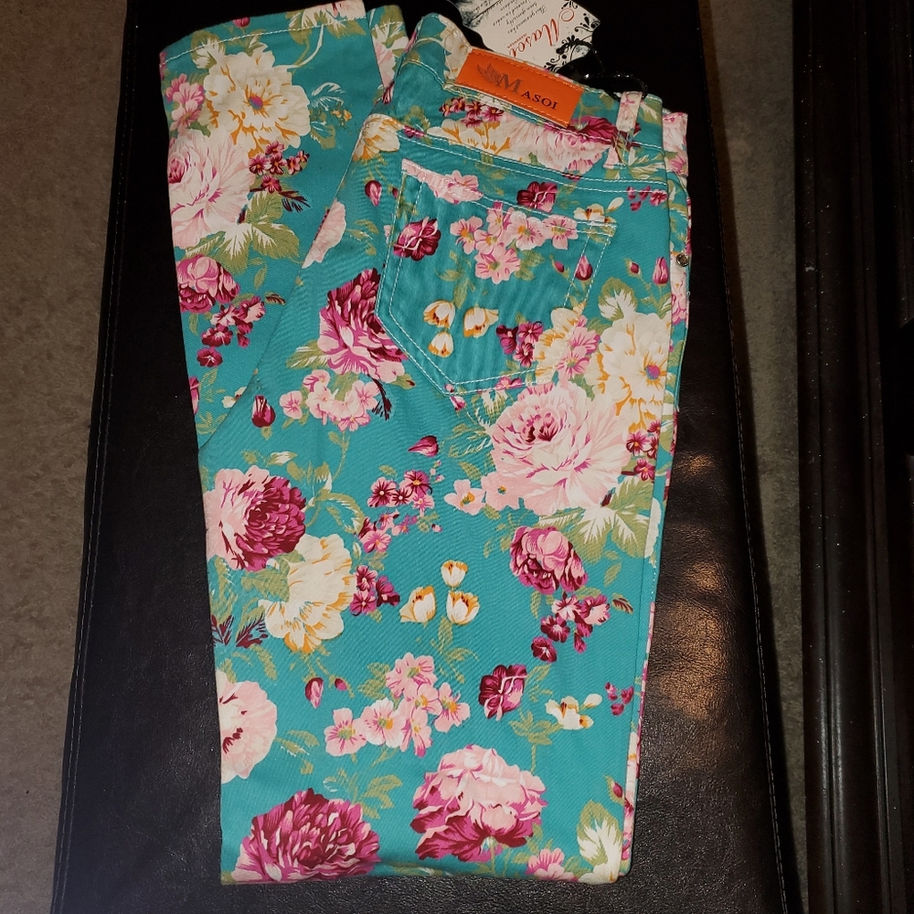 Flower jeans